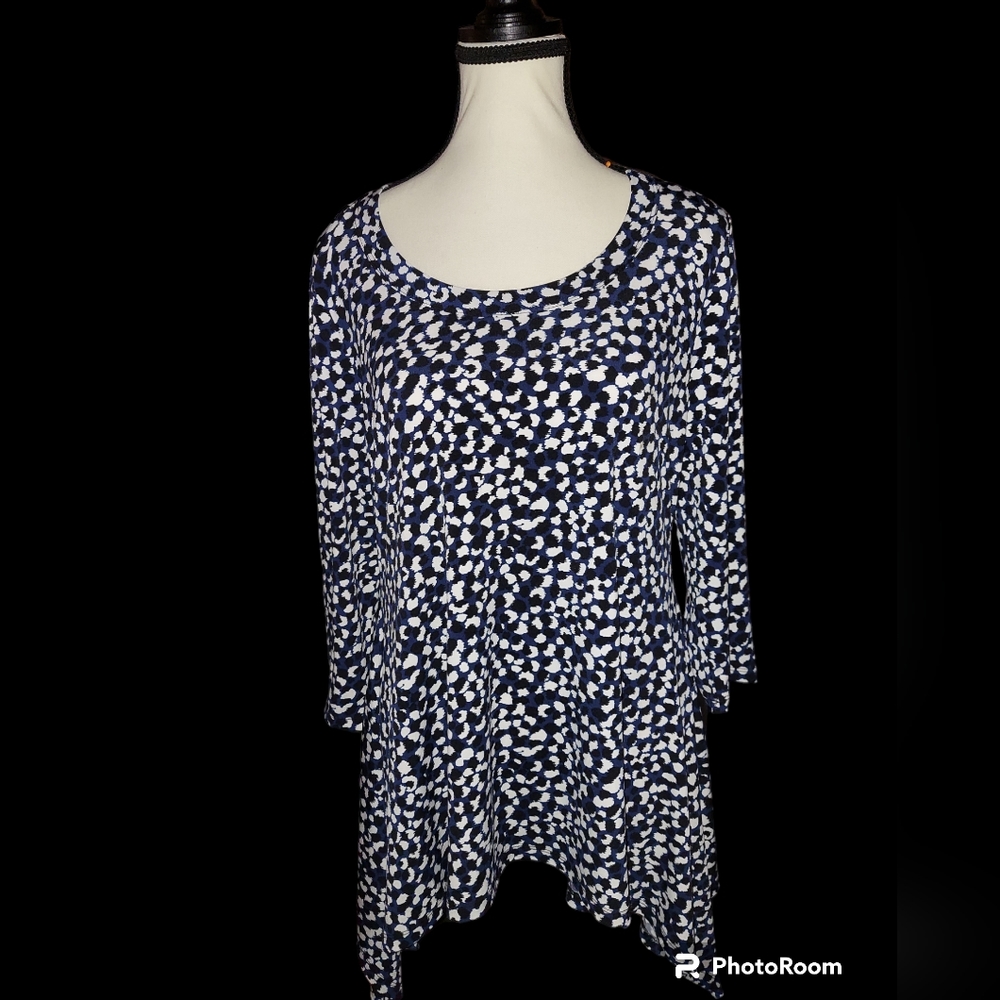 NWOT-Chaus New York Blouse